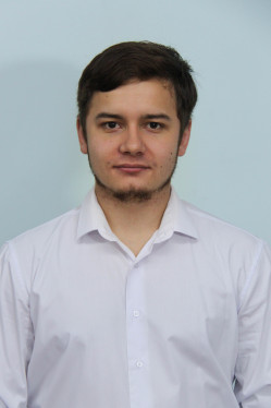 Елфимов Ярослав Евгеньевич.